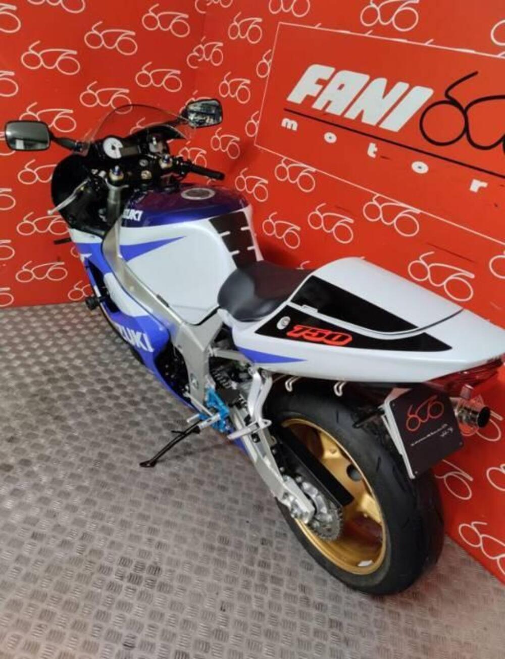 Suzuki GSX R 750 (1999 - 03) (4)