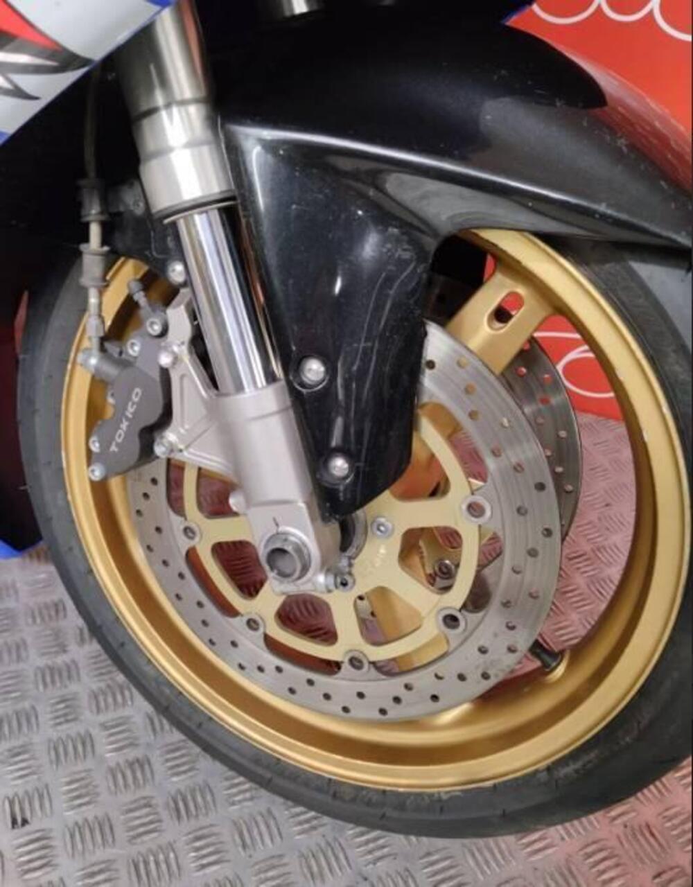 Suzuki GSX R 750 (1999 - 03) (6)