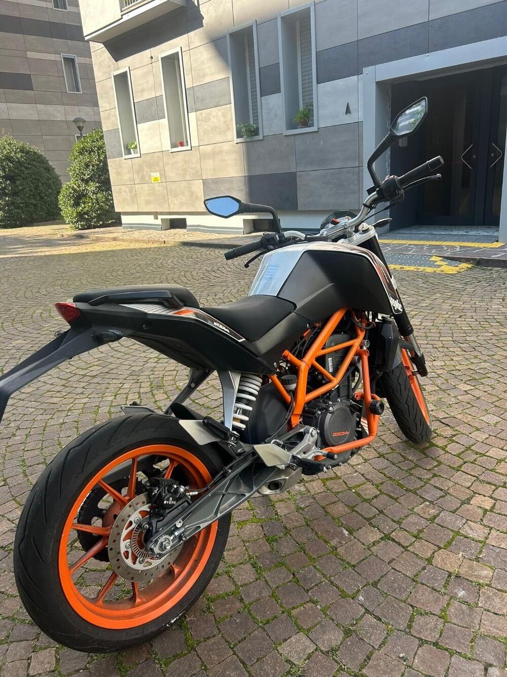 KTM 390 Duke ABS (2012 - 16) (2)