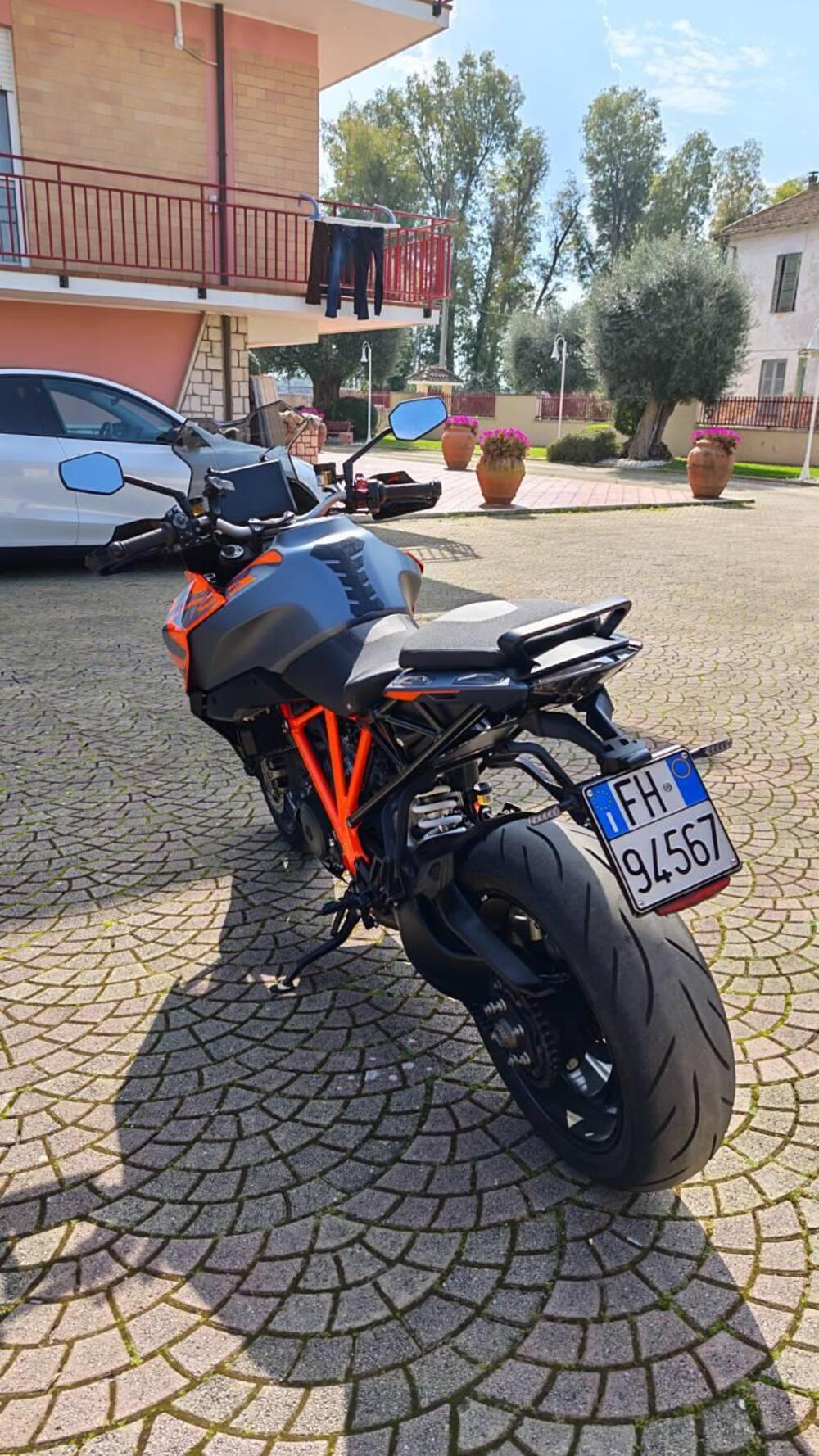 KTM 1290 Super Duke GT (2022 - 25) (5)