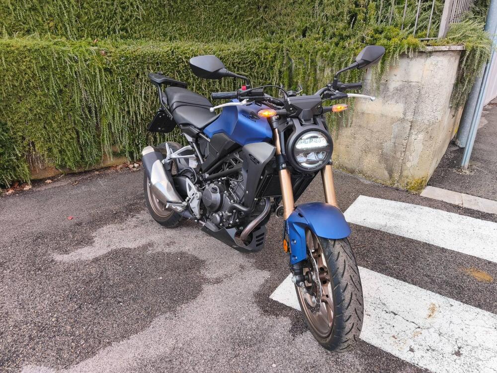 Honda CB 300 R (2022 - 26)