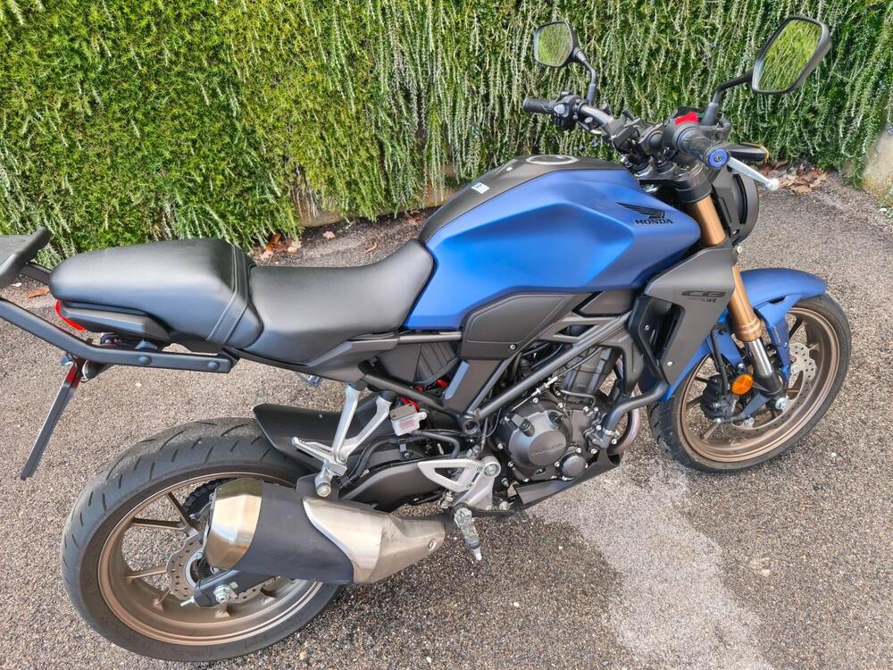 Honda CB 300 R (2022 - 26) (5)