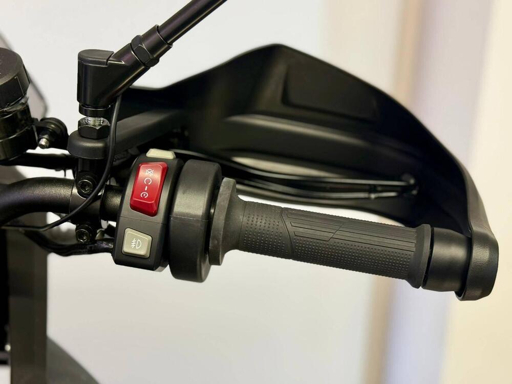 Voge Valico 900DSX (2024 - 26) (14)