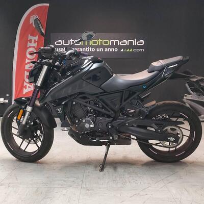 Voge Brivido 125R (2023 - 26) usata