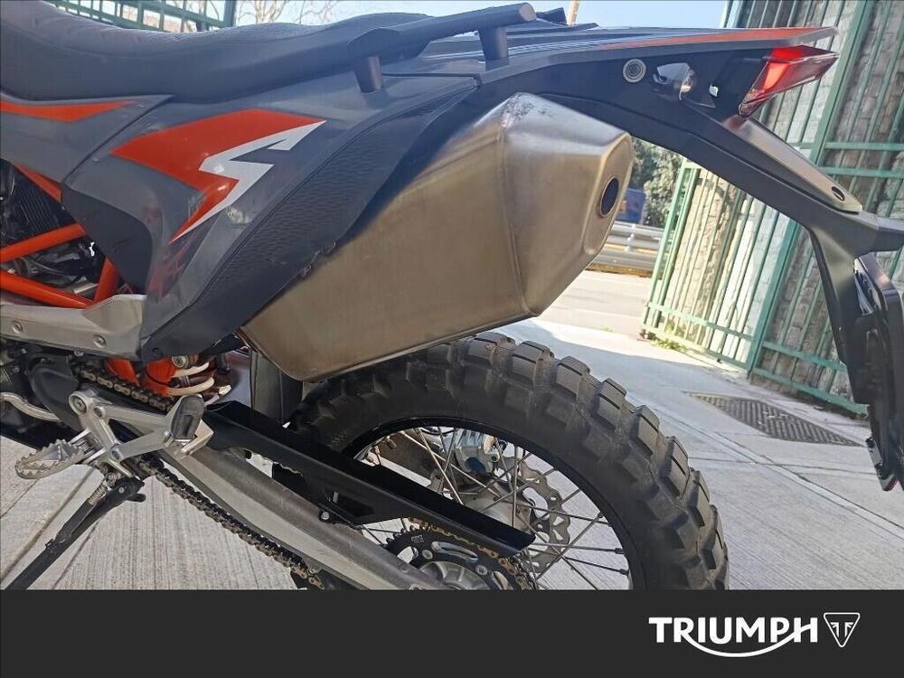 KTM 690 Enduro R (2022 - 25) (5)
