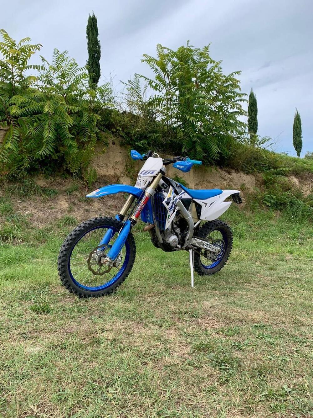 Tm Moto EN 300 Fi ES (2018) (2)
