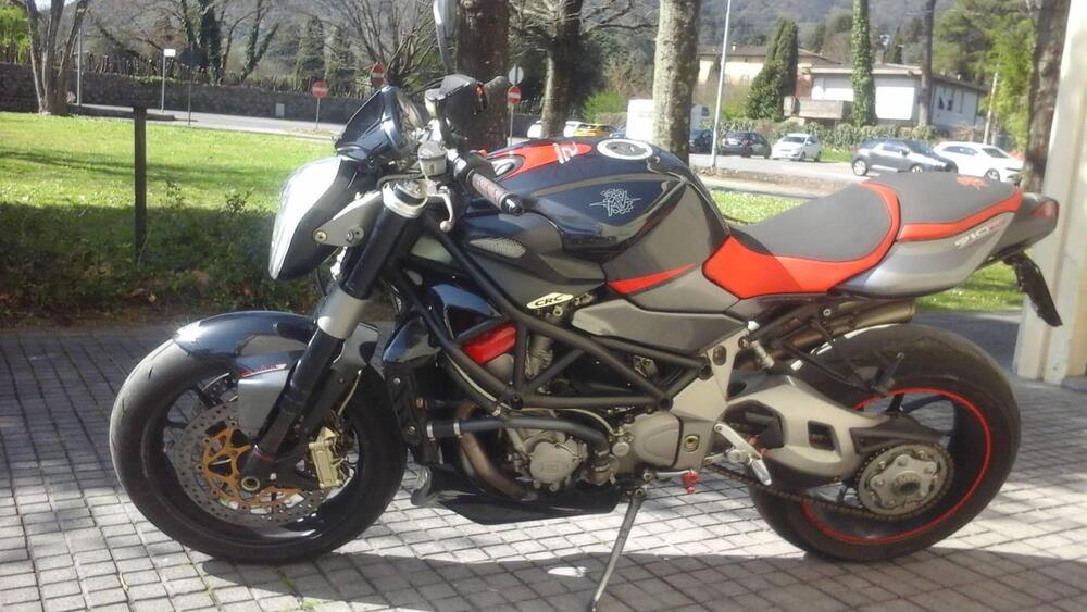 MV Agusta Brutale 910 R (2006 - 11) (3)