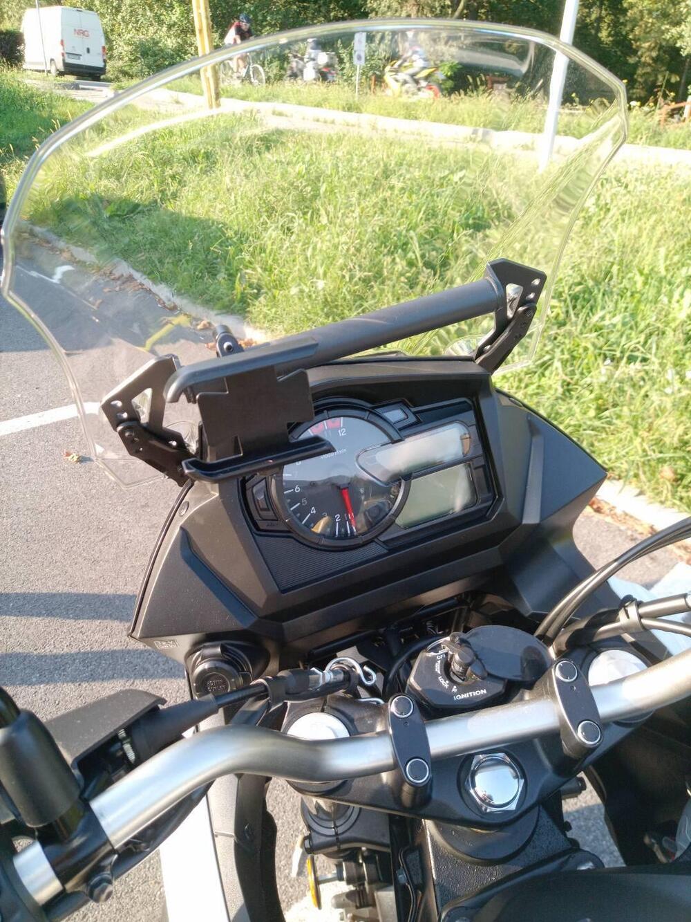 Suzuki V-Strom 650XT (2021 - 25) (3)