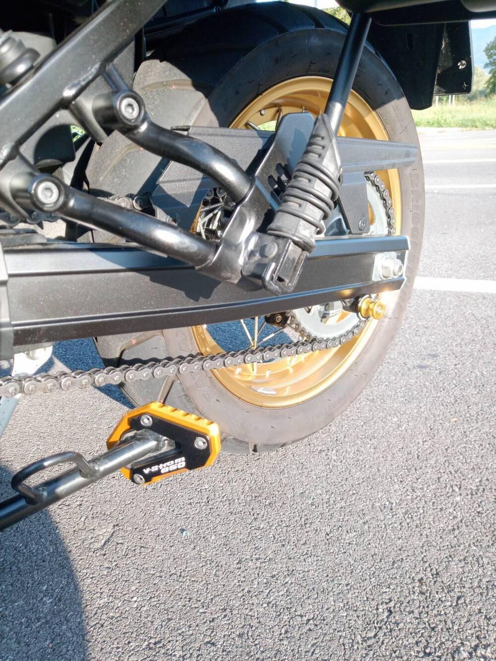 Suzuki V-Strom 650XT (2021 - 25) (4)