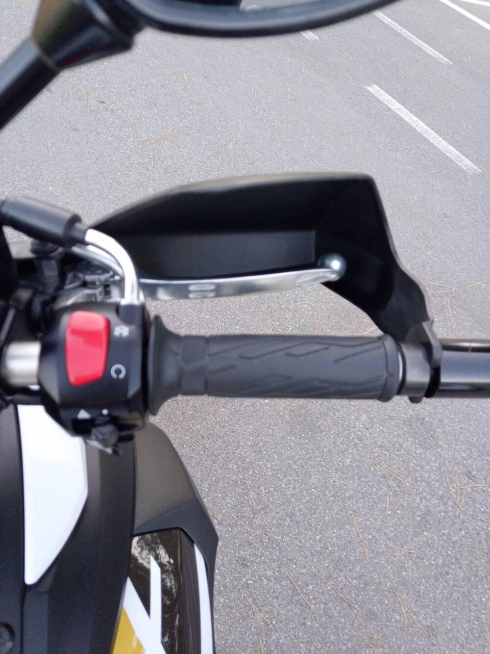 Suzuki V-Strom 650XT (2021 - 25) (9)