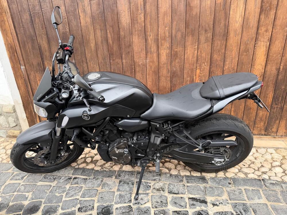 Yamaha MT-07 (2018 - 20) (2)