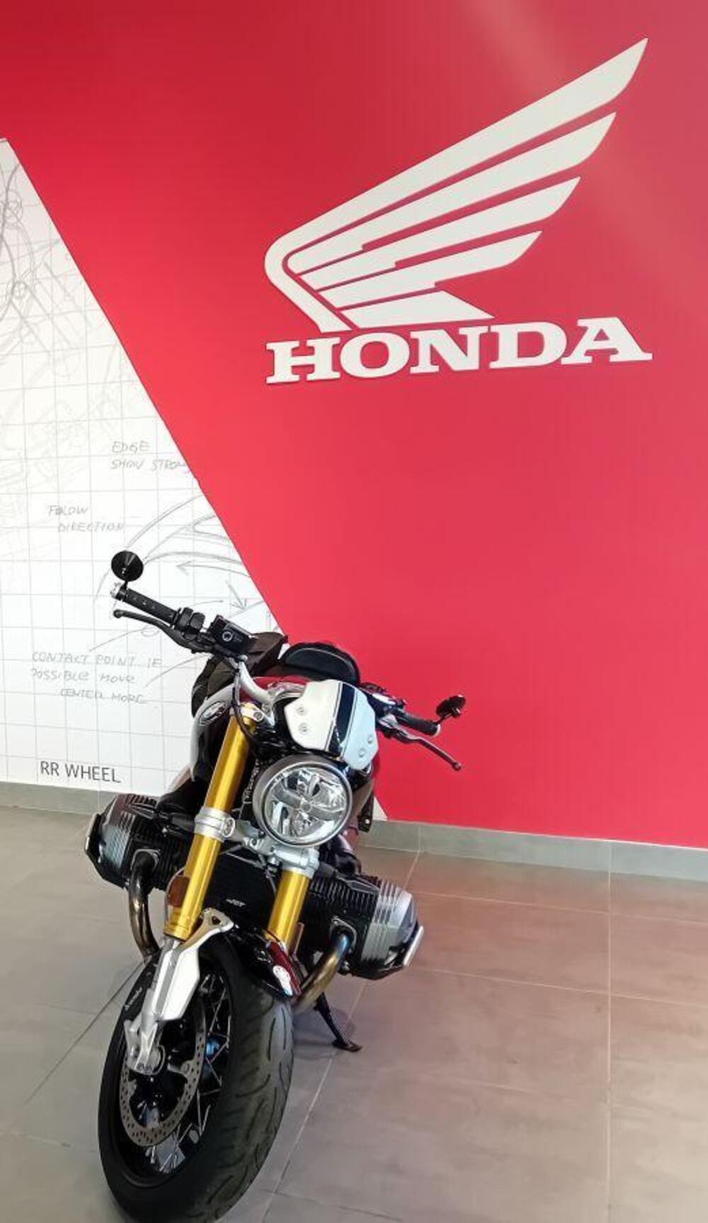 Bmw R nineT Urban GS (2021 - 24) (3)