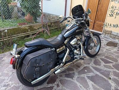 Harley-Davidson 1584 Super Glide Custom (2008 - 13) - FXDC usata