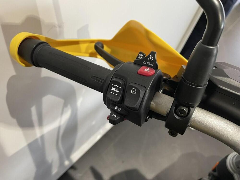 Bmw R nineT Urban GS 1200 - Edition 40 Years GS (2021) (8)