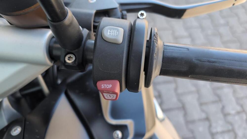 Bmw K 1300 R (2009 - 16) (7)