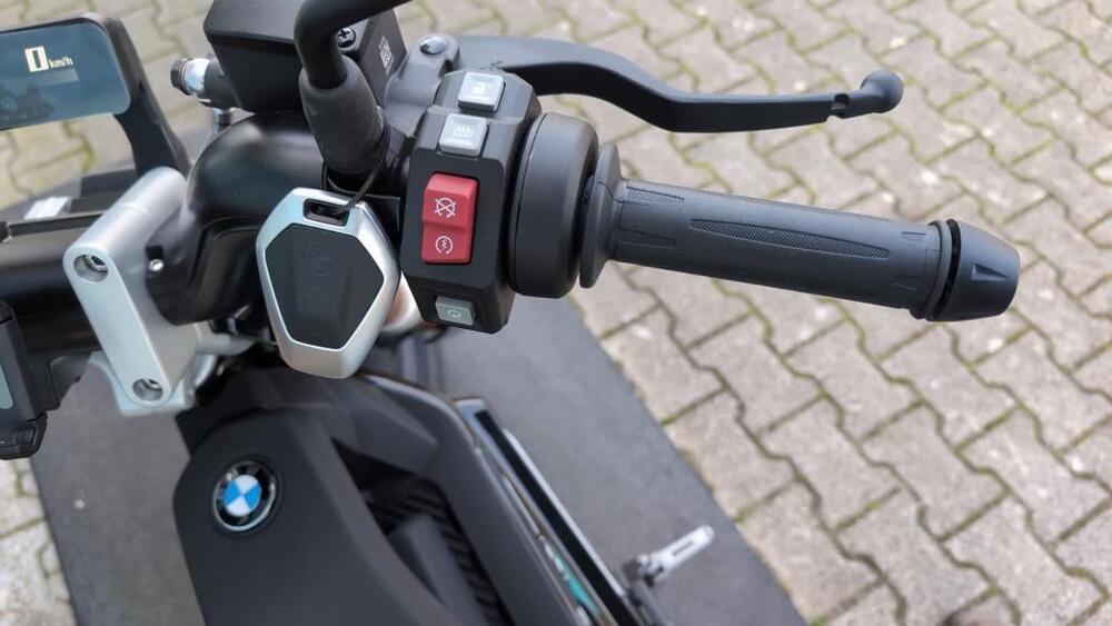 Bmw CE 02 AM (2024 - 26) (9)