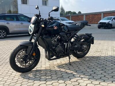 Honda CB 1000 R Black Edition (2021 - 25) usata