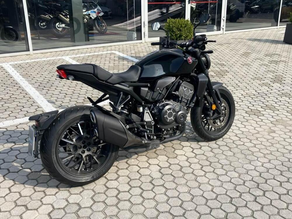 Honda CB 1000 R Black Edition (2021 - 25) (7)