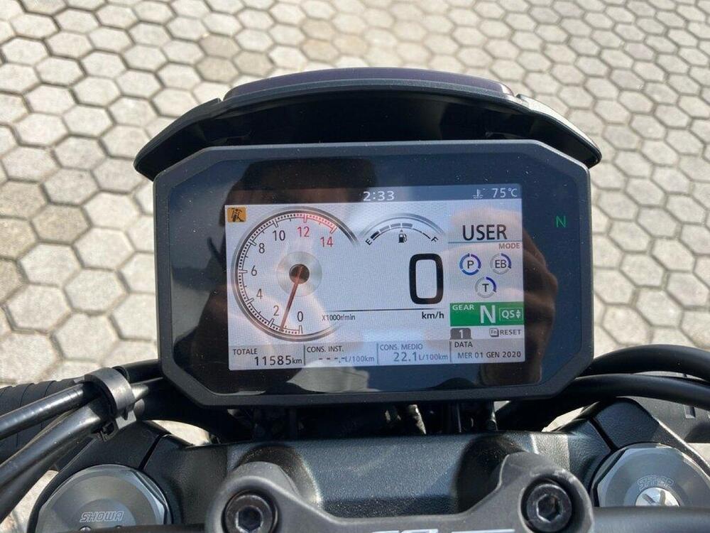 Honda CB 1000 R Black Edition (2021 - 25) (11)