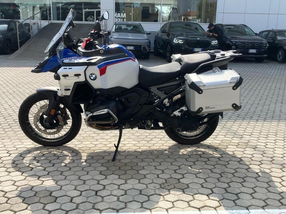 Bmw R 1300 GS Adventure Trophy (2025 - 26) (4)