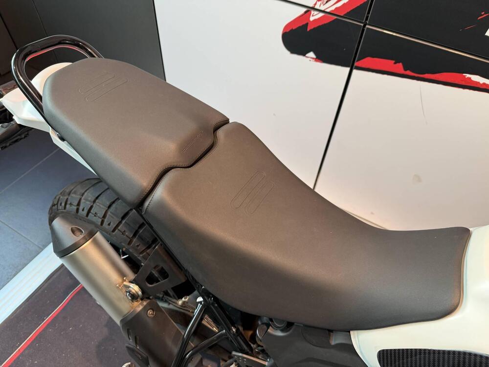 Ducati DesertX (2022 - 25) (5)