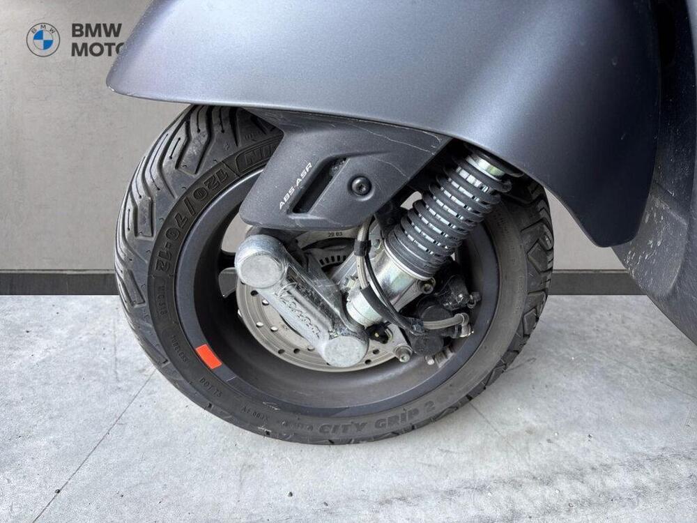 Vespa GTS 300 (2023 - 24) (5)