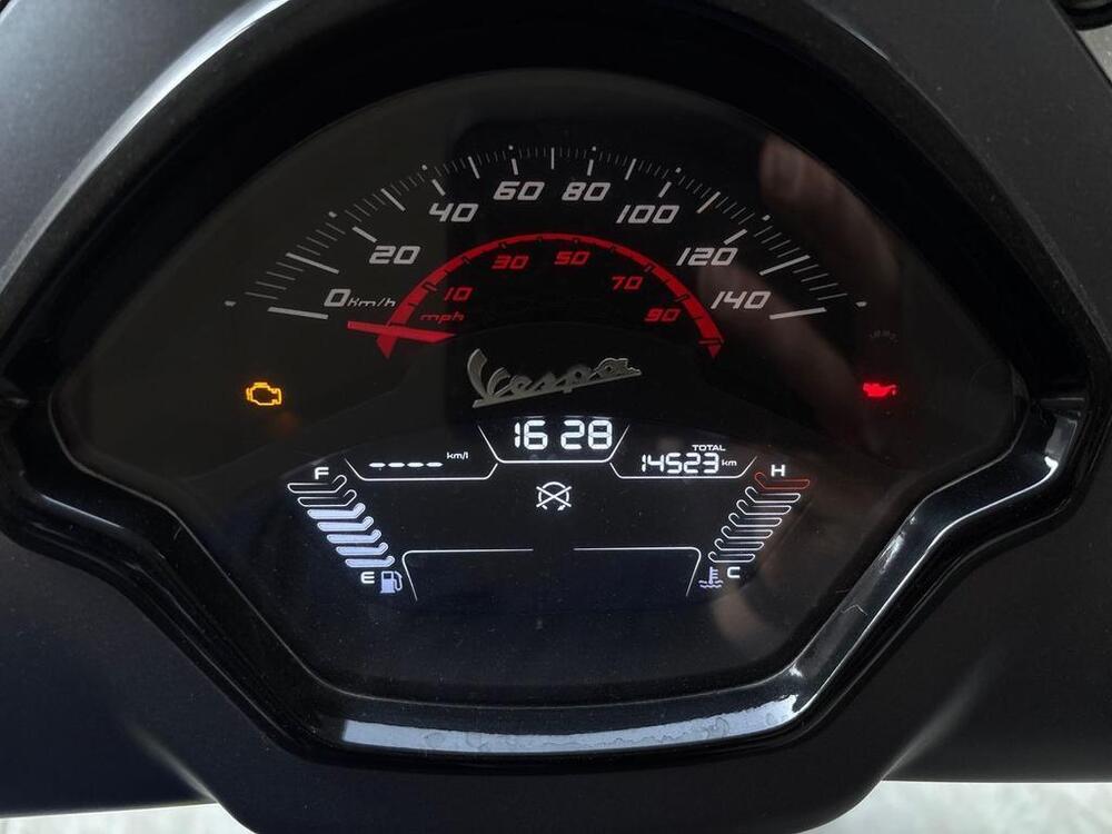 Vespa GTS 300 (2023 - 24) (8)