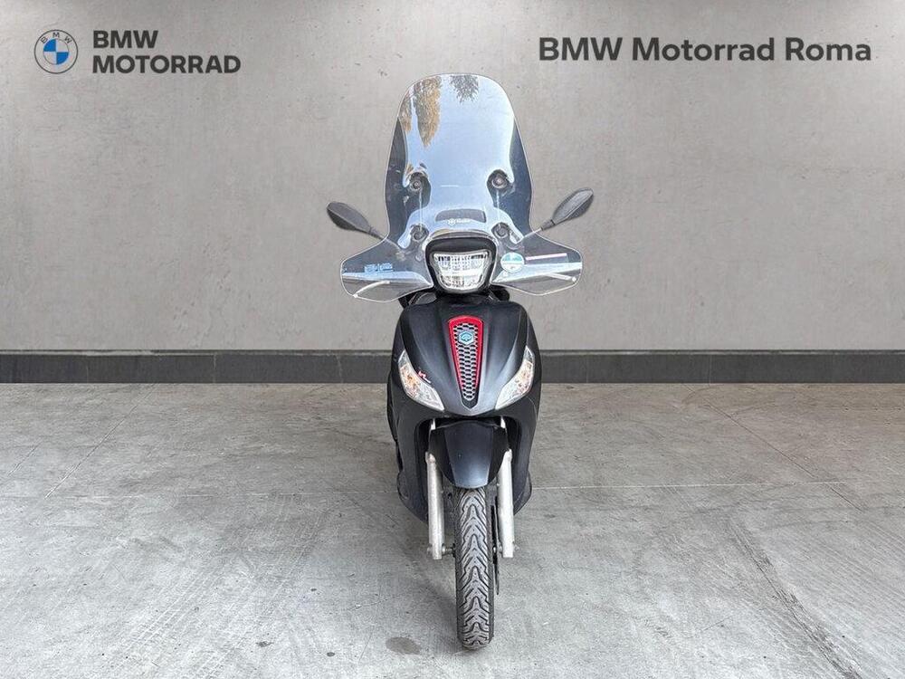 Piaggio Medley 150 ABS (2021 - 25) (3)