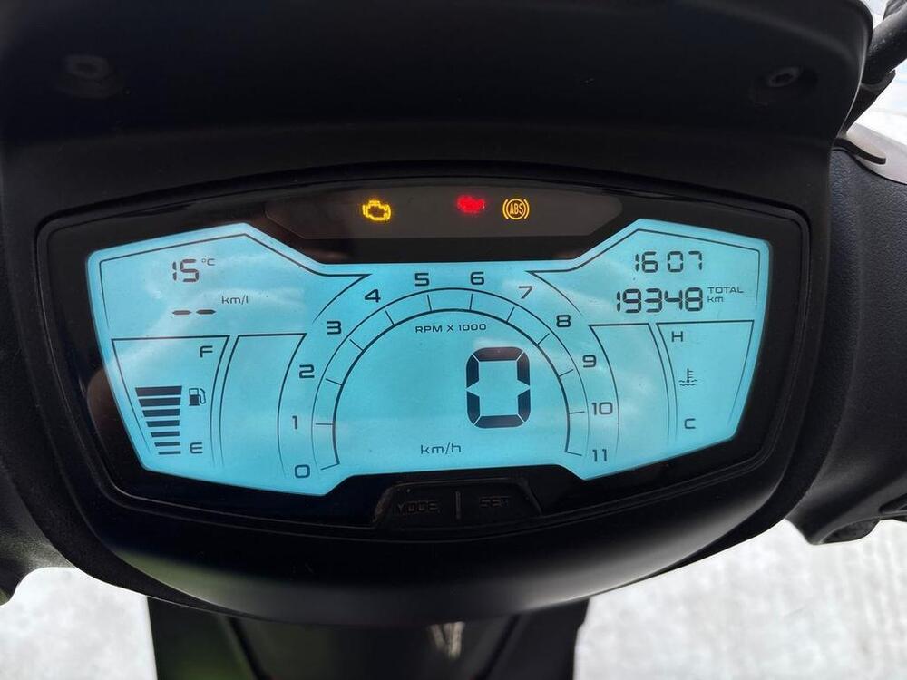 Piaggio Medley 150 ABS (2021 - 25) (8)