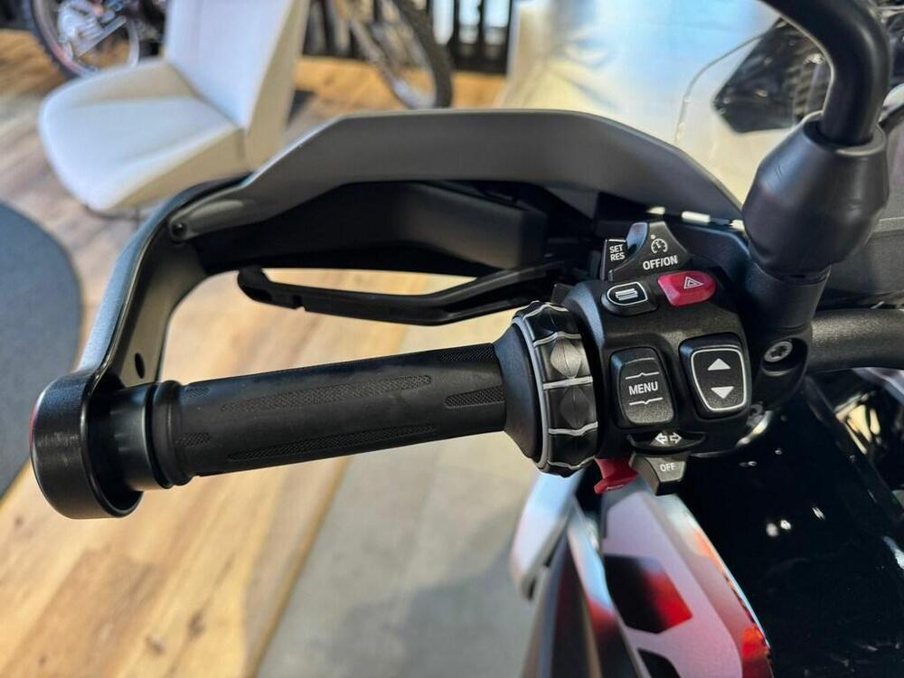 Bmw R 1300 GS (2023 - 26) (9)