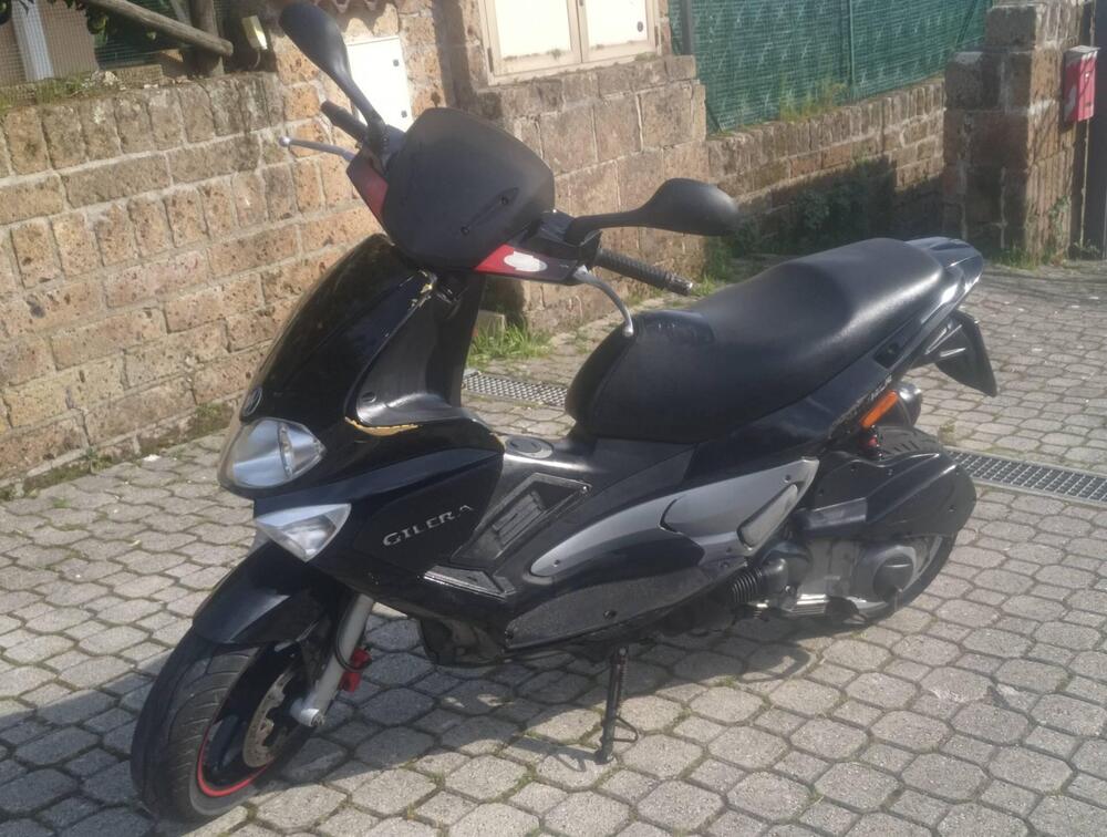 Gilera Runner 125 ST (2007 - 16) (2)