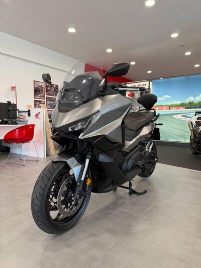 Honda Forza 750 (2025 - 26) usata