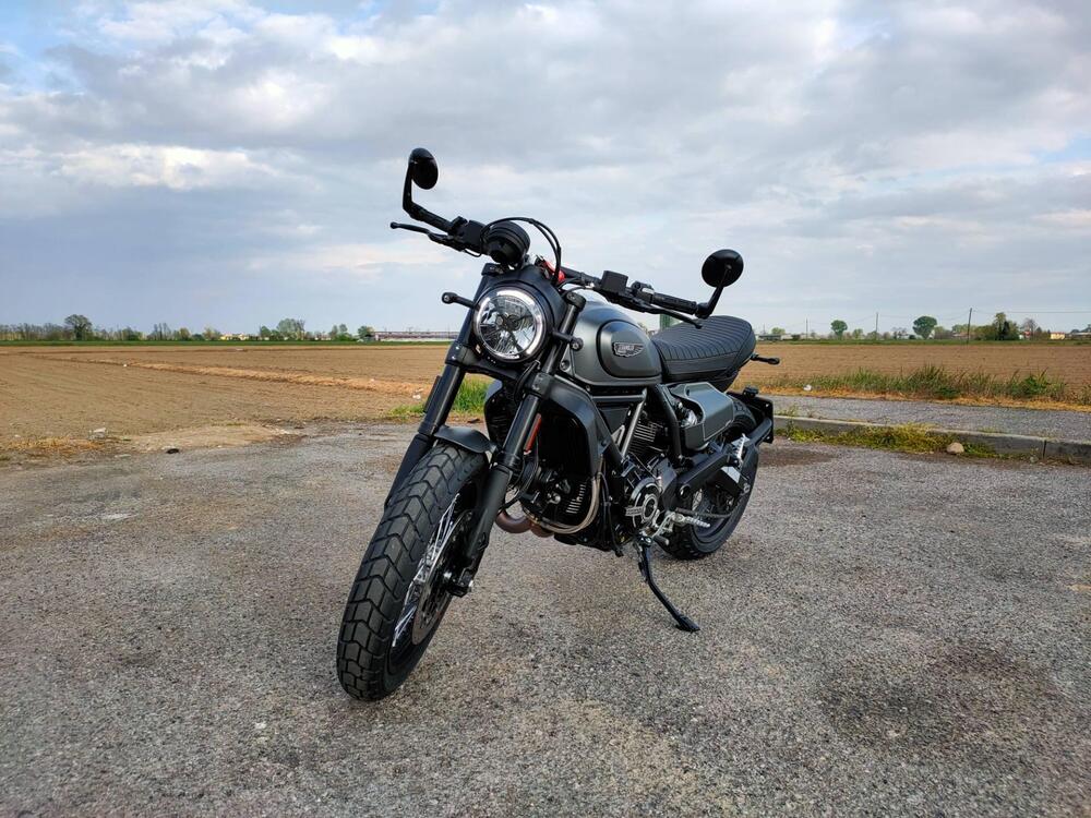 Ducati Scrambler 800 Night Shift (2021 - 22) (5)