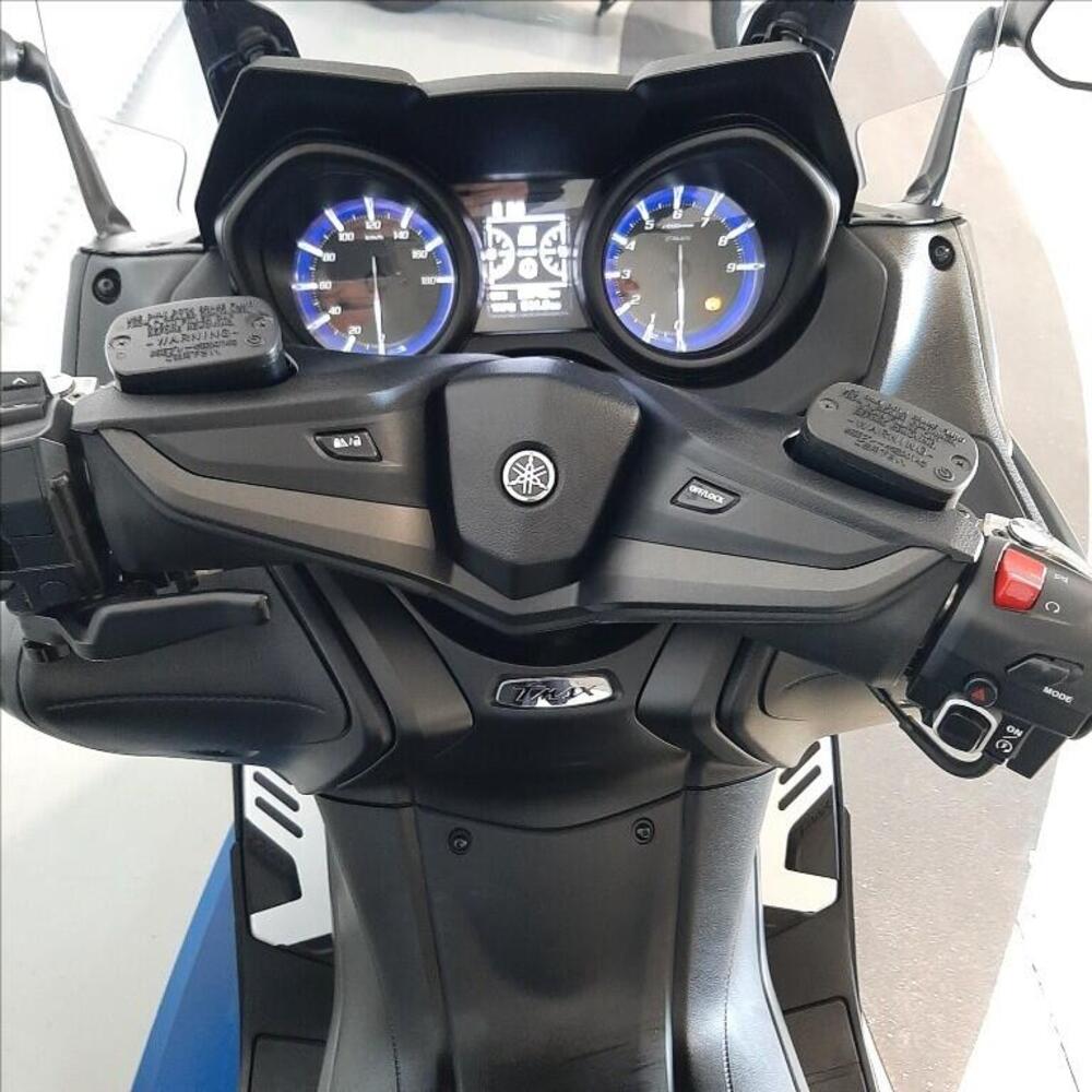 Yamaha T-Max 560 (2020 - 21) (12)