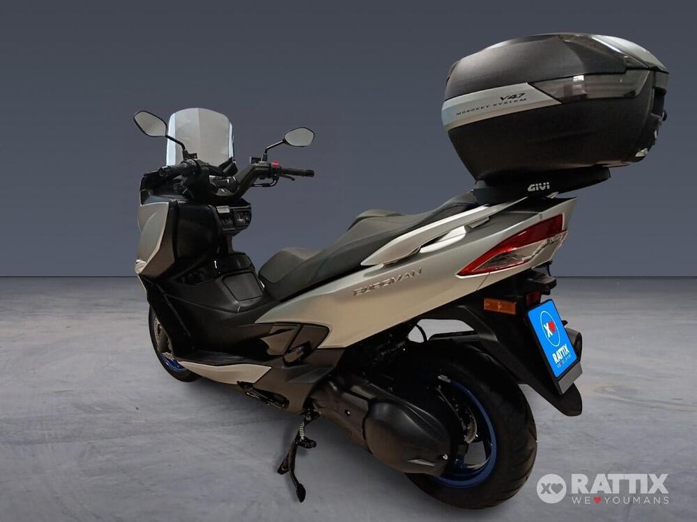 Suzuki Burgman 400 (2022 - 24) (4)