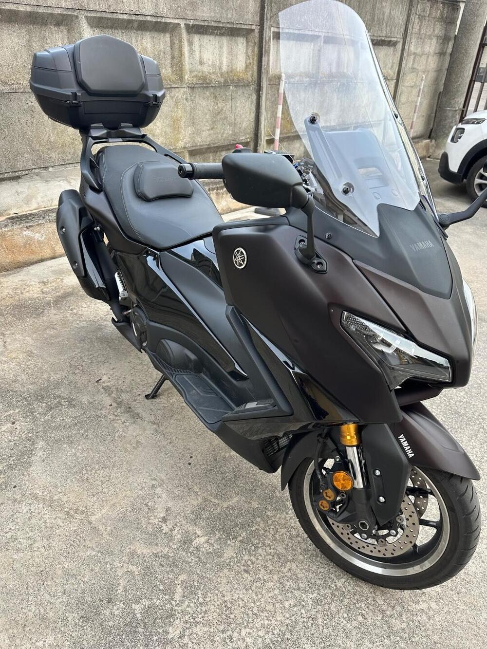 Yamaha T-Max 560 Tech Max (2025 - 26)