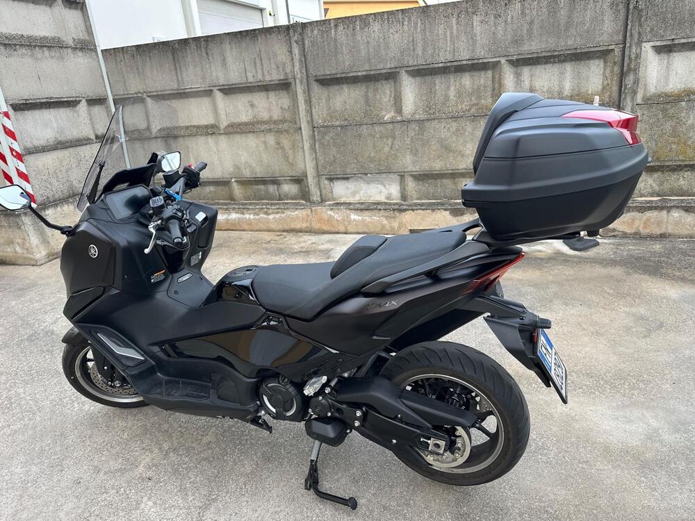 Yamaha T-Max 560 Tech Max (2025 - 26) (3)