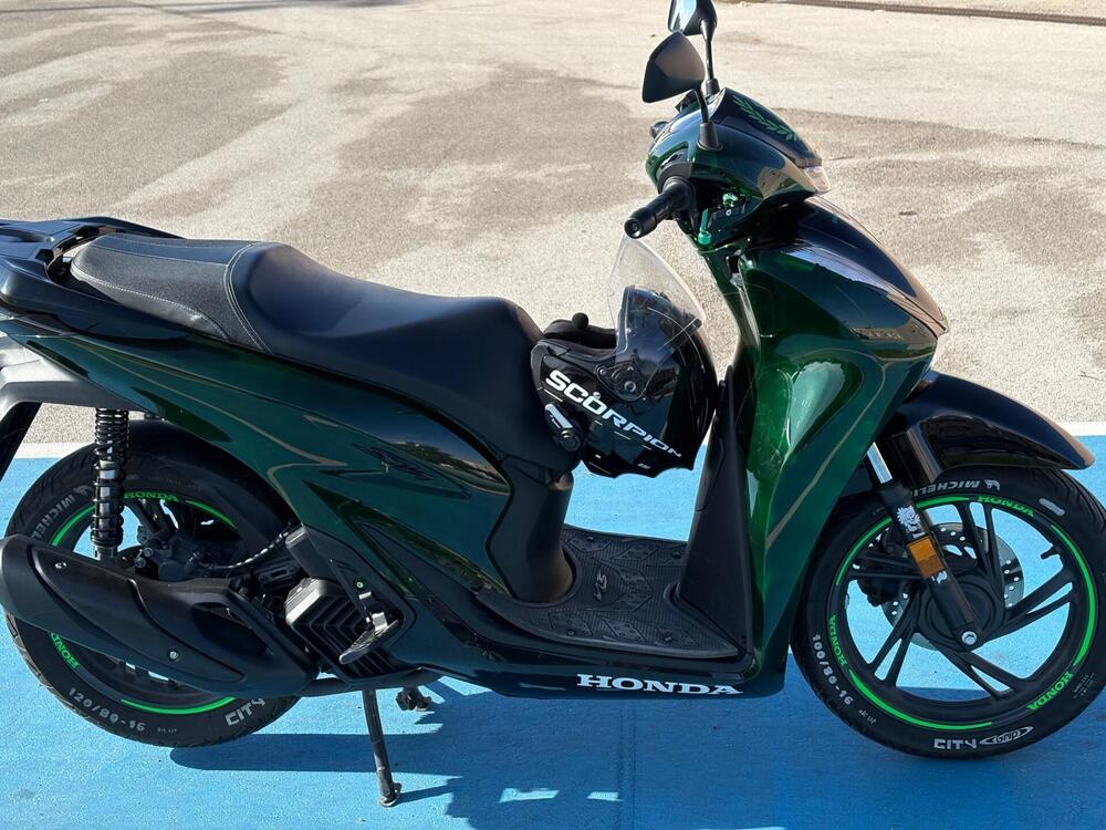 Honda SH 125i Vetro (2024 - 25) (5)