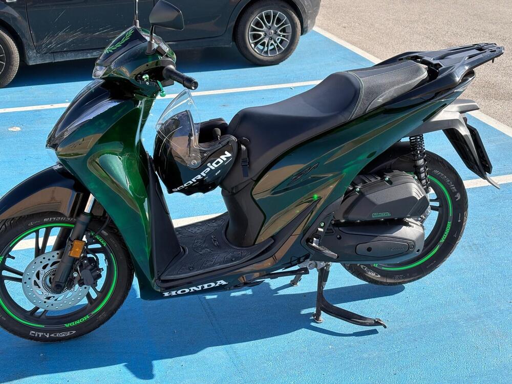 Honda SH 125i Vetro (2024 - 25) (7)