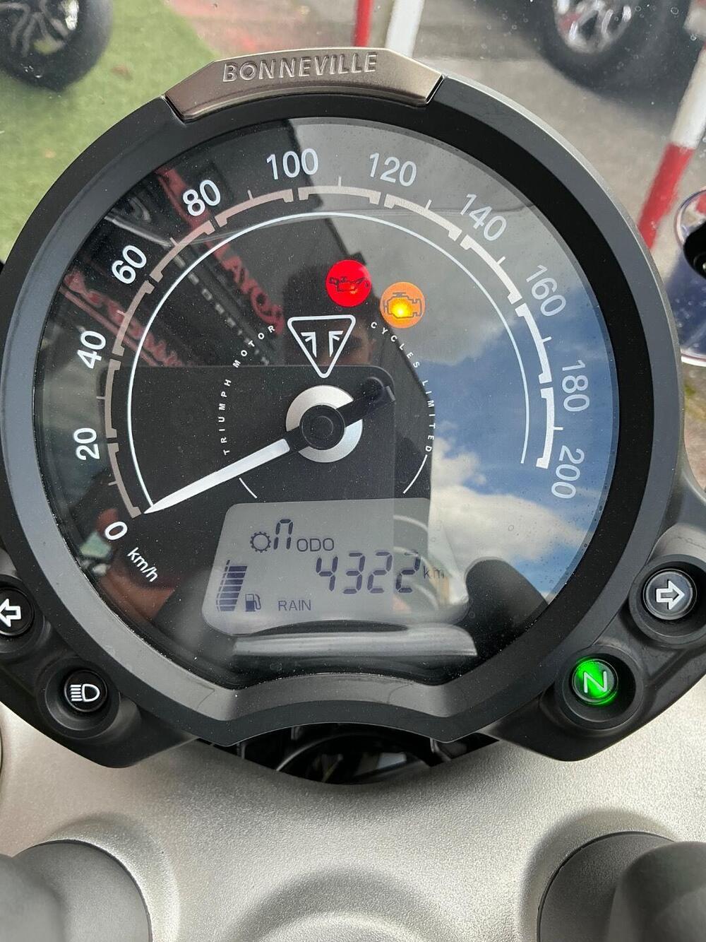 Triumph Bonneville Speedmaster 1200 Chrome Edition (2023) (5)