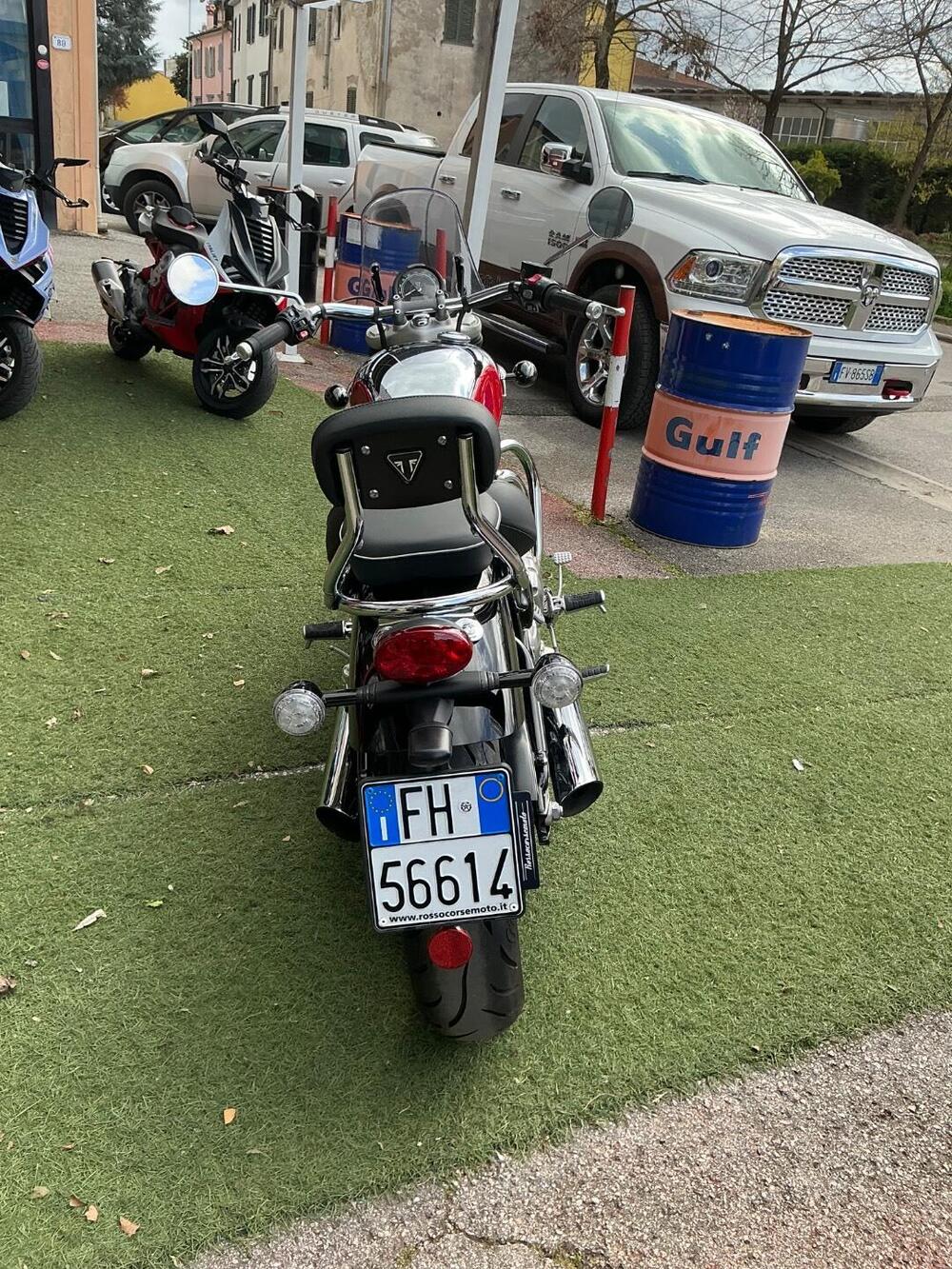 Triumph Bonneville Speedmaster 1200 Chrome Edition (2023) (7)