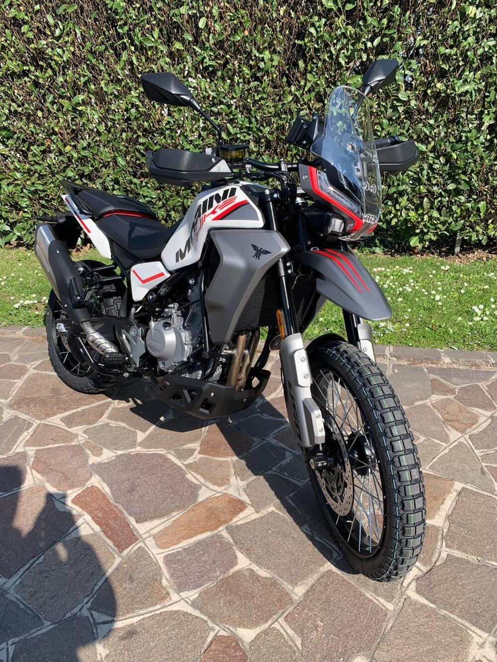 Moto Morini Allthrike 450 (2025 - 26) (2)