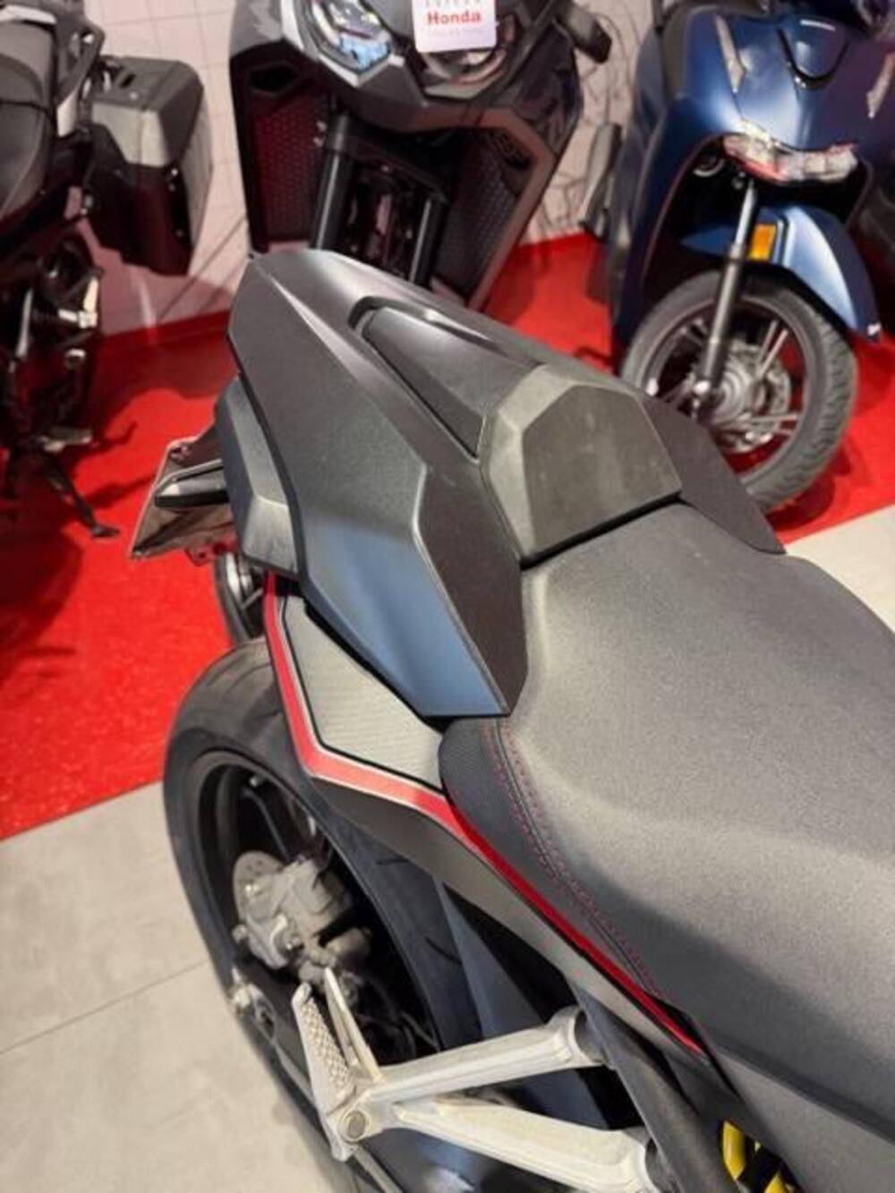 Honda CBR 650 R (2019 - 20) (12)