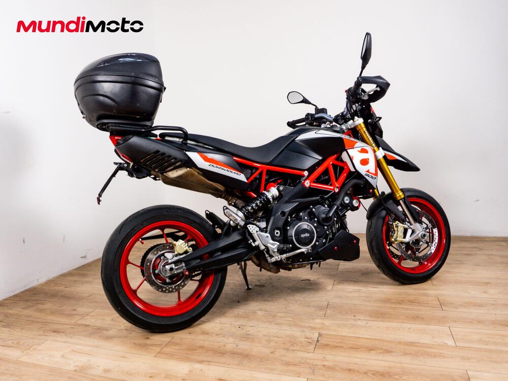 Aprilia Dorsoduro 900 (2017 - 20) (3)