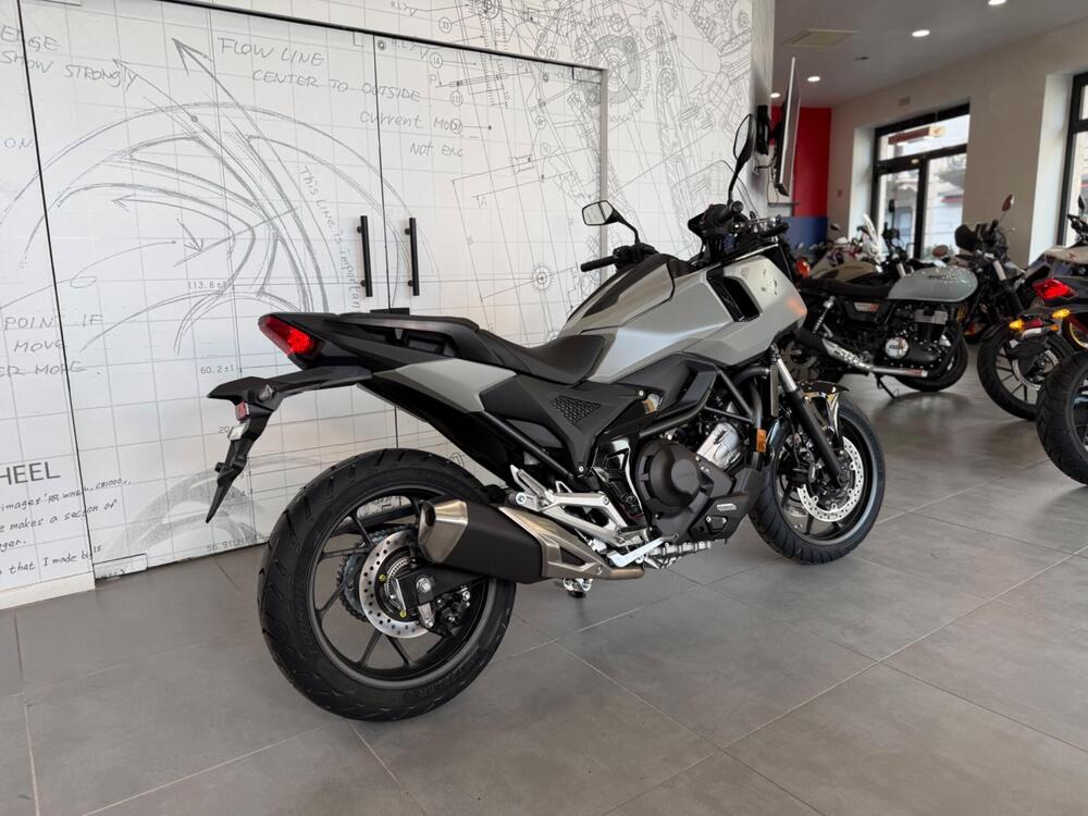 Honda NC 750 X DCT (2025 - 26) (3)