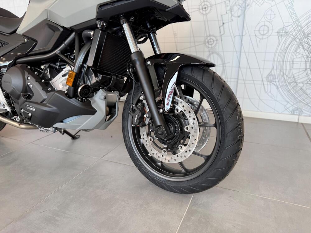 Honda NC 750 X DCT (2025 - 26) (9)