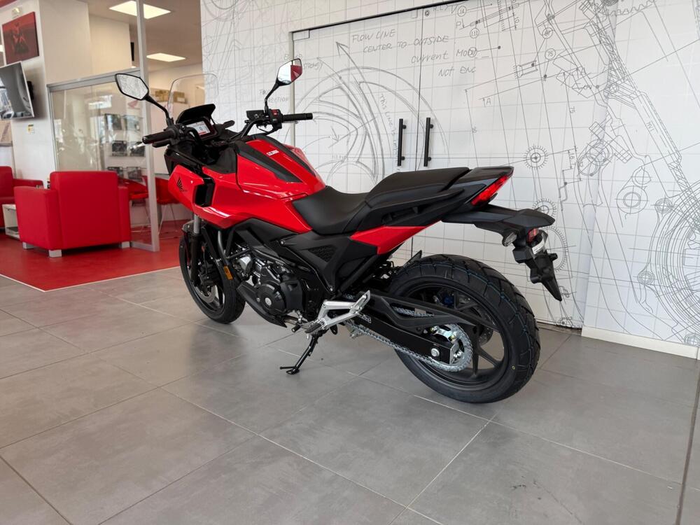 Honda NC 750 X (2025 - 26) (6)