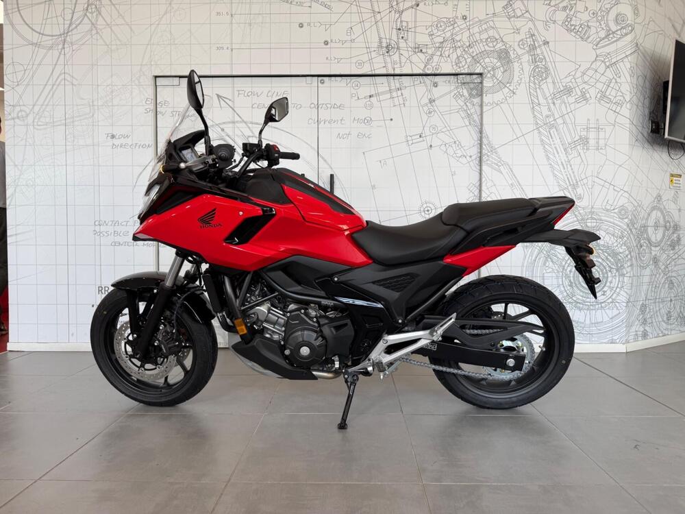 Honda NC 750 X (2025 - 26) (4)