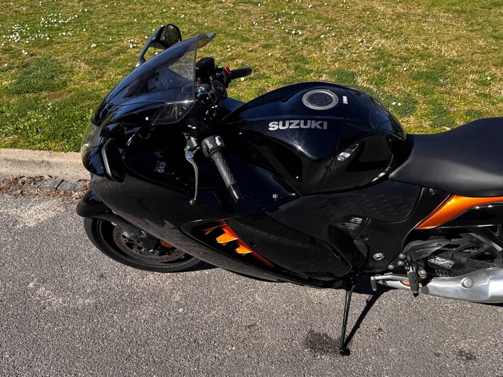 Suzuki GSX 1300 R Hayabusa (2021 - 24) (6)