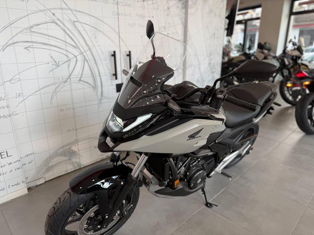 Honda NC 750 X DCT (2025 - 26) (14)